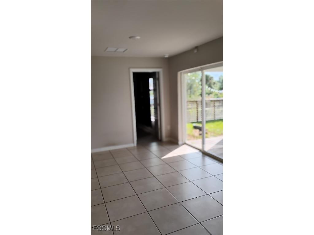 2819 43rd Street W Lehigh Acres FL 33971 2025022286 image5