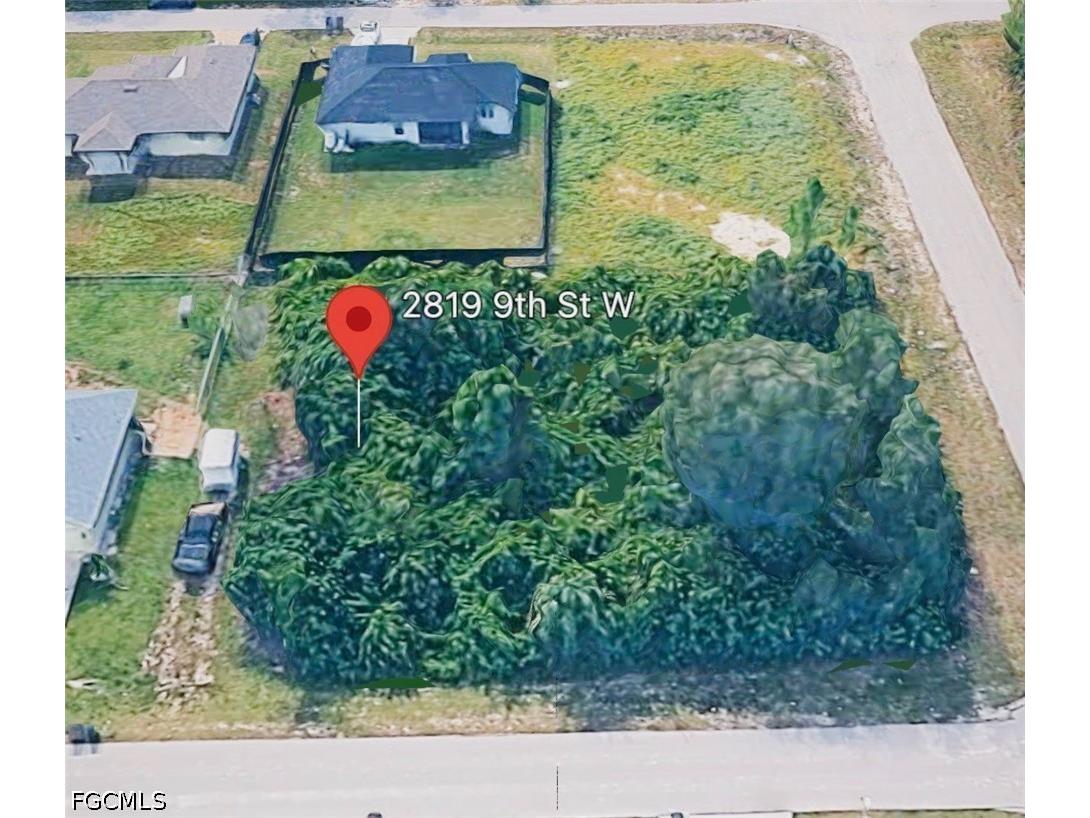 2819 9th Street W Lehigh Acres FL 33971 2026028808 image1