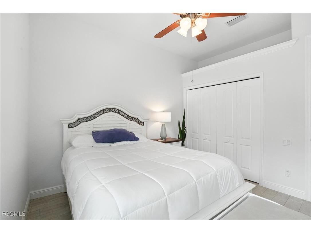 2819 SW 33rd Street Cape Coral FL 33914 2025002404 image26