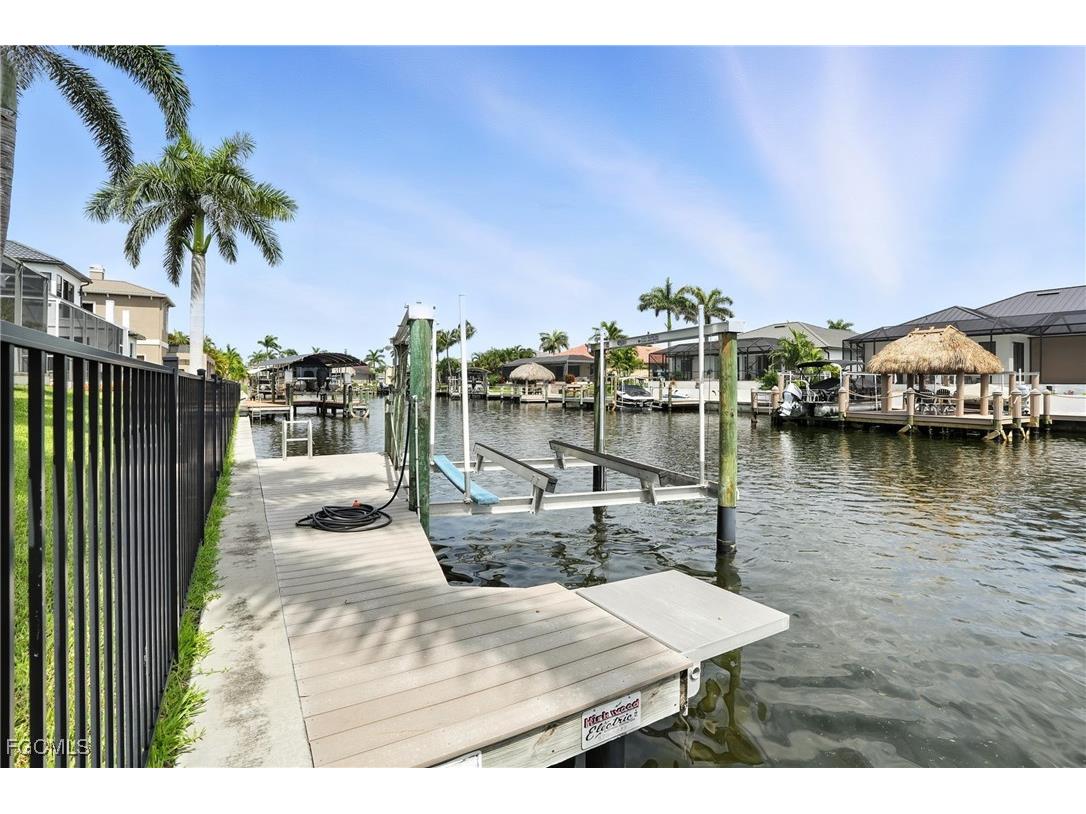 2819 SW 33rd Street Cape Coral FL 33914 2025002404 image6