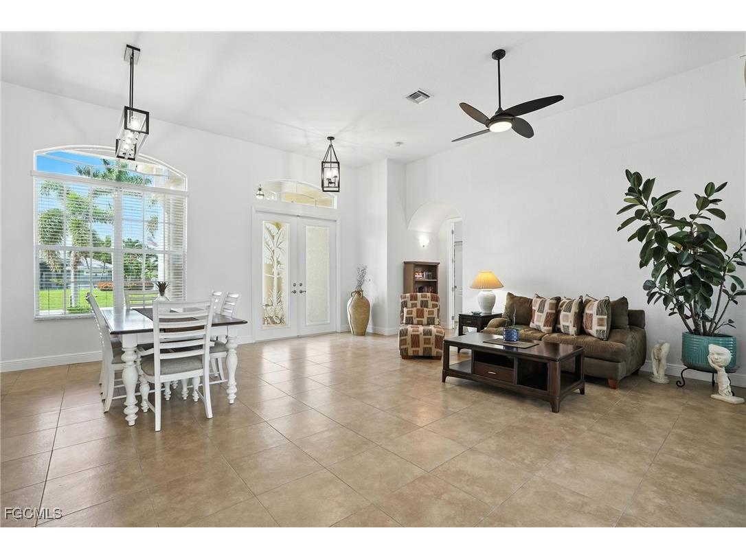 2819 SW 33rd Street Cape Coral FL 33914 2025002404 image7