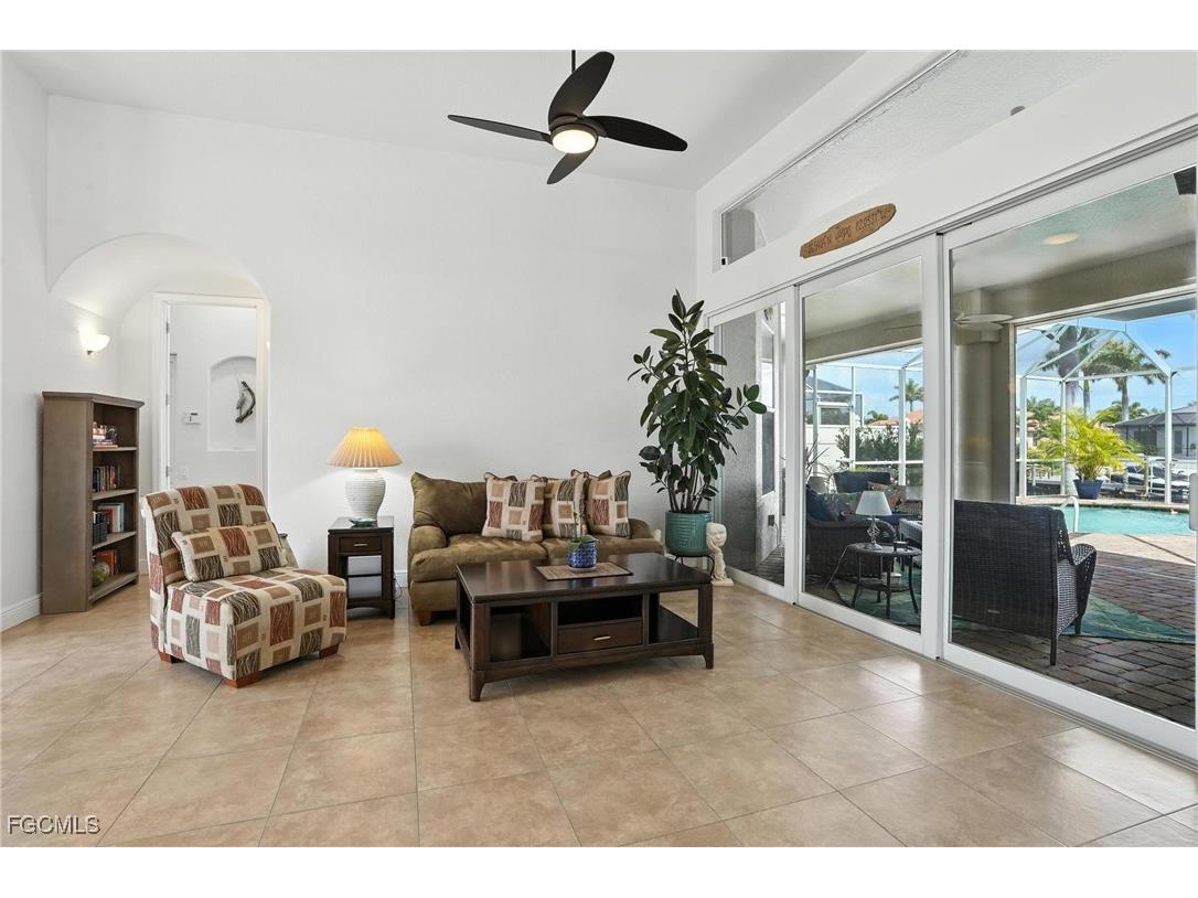2819 SW 33rd Street Cape Coral FL 33914 2025002404 image9