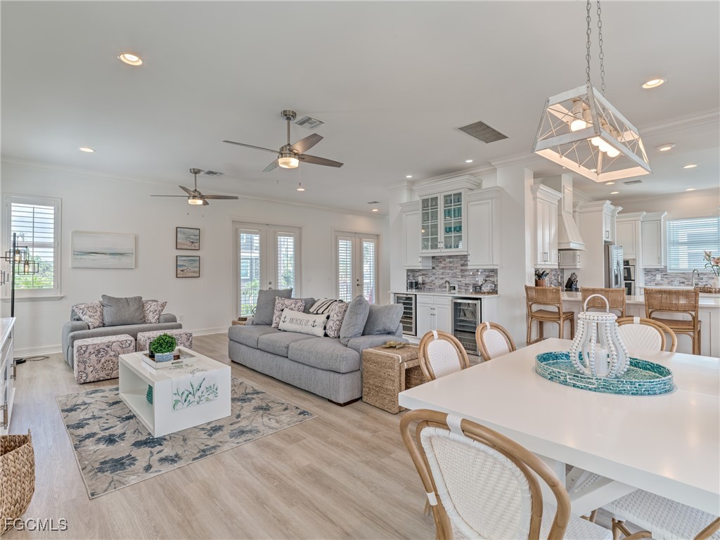 282/276 Delmar Avenue Fort Myers Beach FL 33931 2025016639 image14