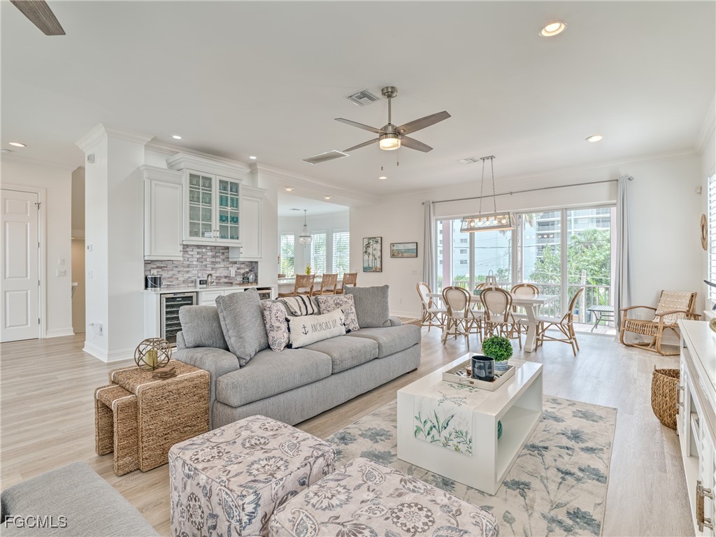 282/276 Delmar Avenue Fort Myers Beach FL 33931 2025016639 image15