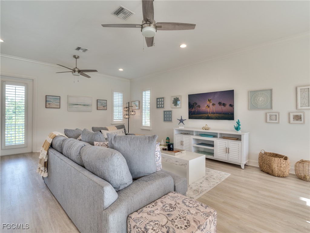 282/276 Delmar Avenue Fort Myers Beach FL 33931 2025016639 image31