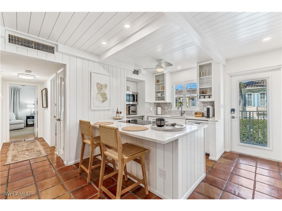 282 4th Street S Naples FL 34102 225084222 image5