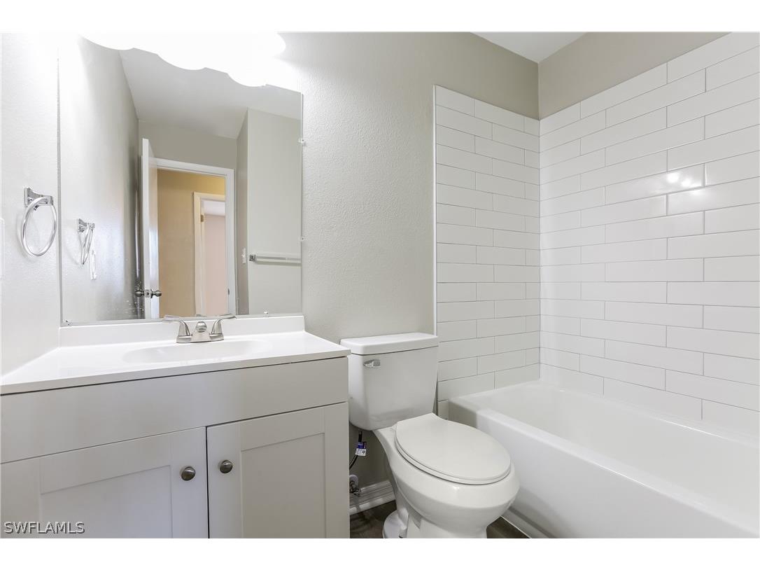 282 Lorraine Avenue Venice FL 34293 224038361 image13