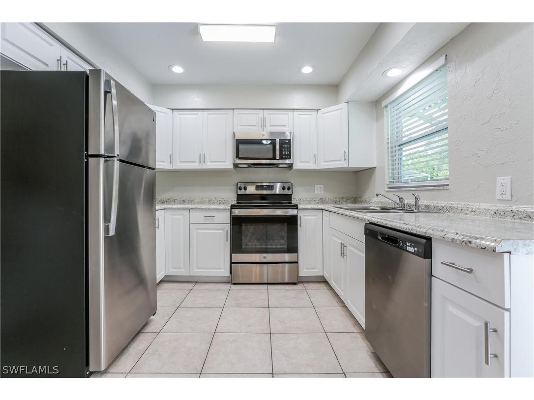 282 Lorraine Avenue Venice FL 34293 224038361 image6