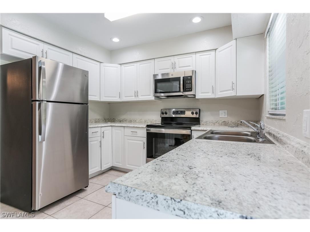 282 Lorraine Avenue Venice FL 34293 224038361 image7