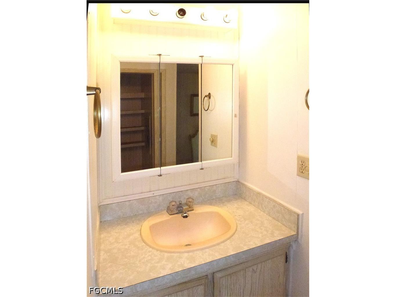2820 Breezewood Drive North Fort Myers FL 33917 2026028835 image20