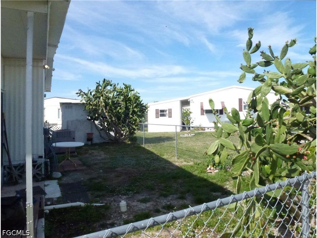 2820 Breezewood Drive North Fort Myers FL 33917 2026028835 image25