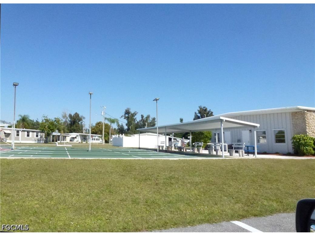 2820 Breezewood Drive North Fort Myers FL 33917 2026028835 image28