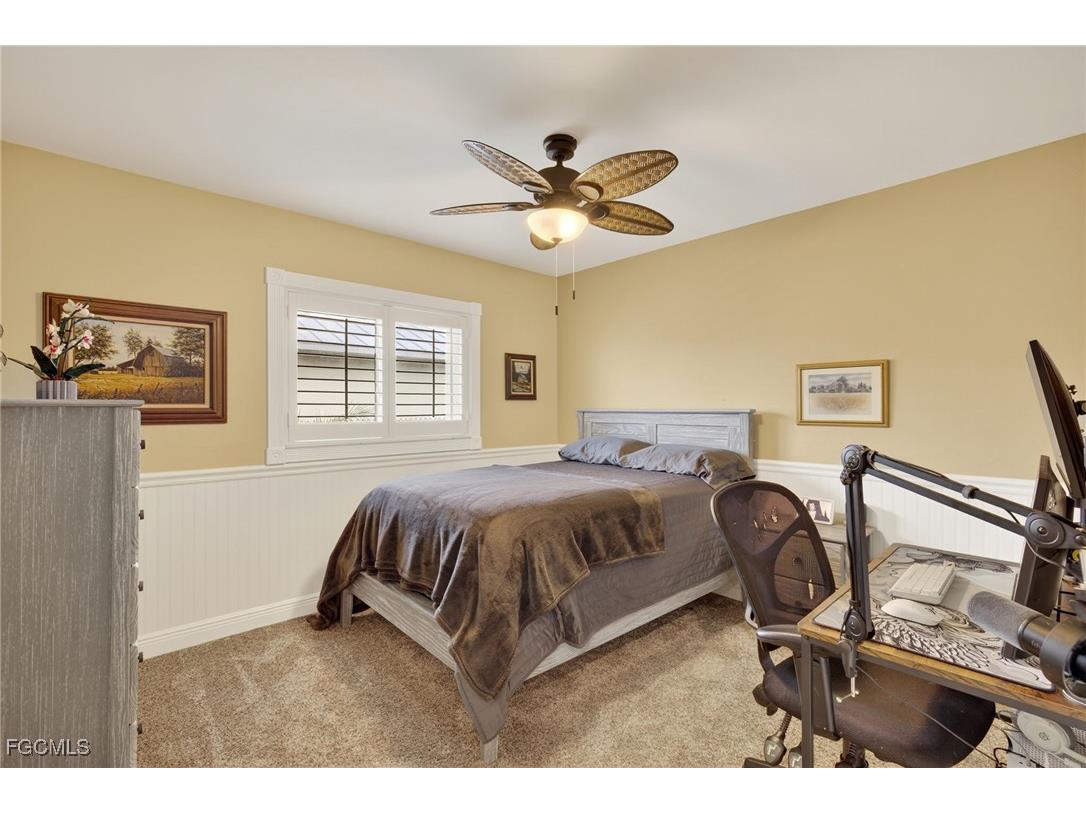 2820 SW 29th Place Cape Coral FL 33914 2025006204 image18