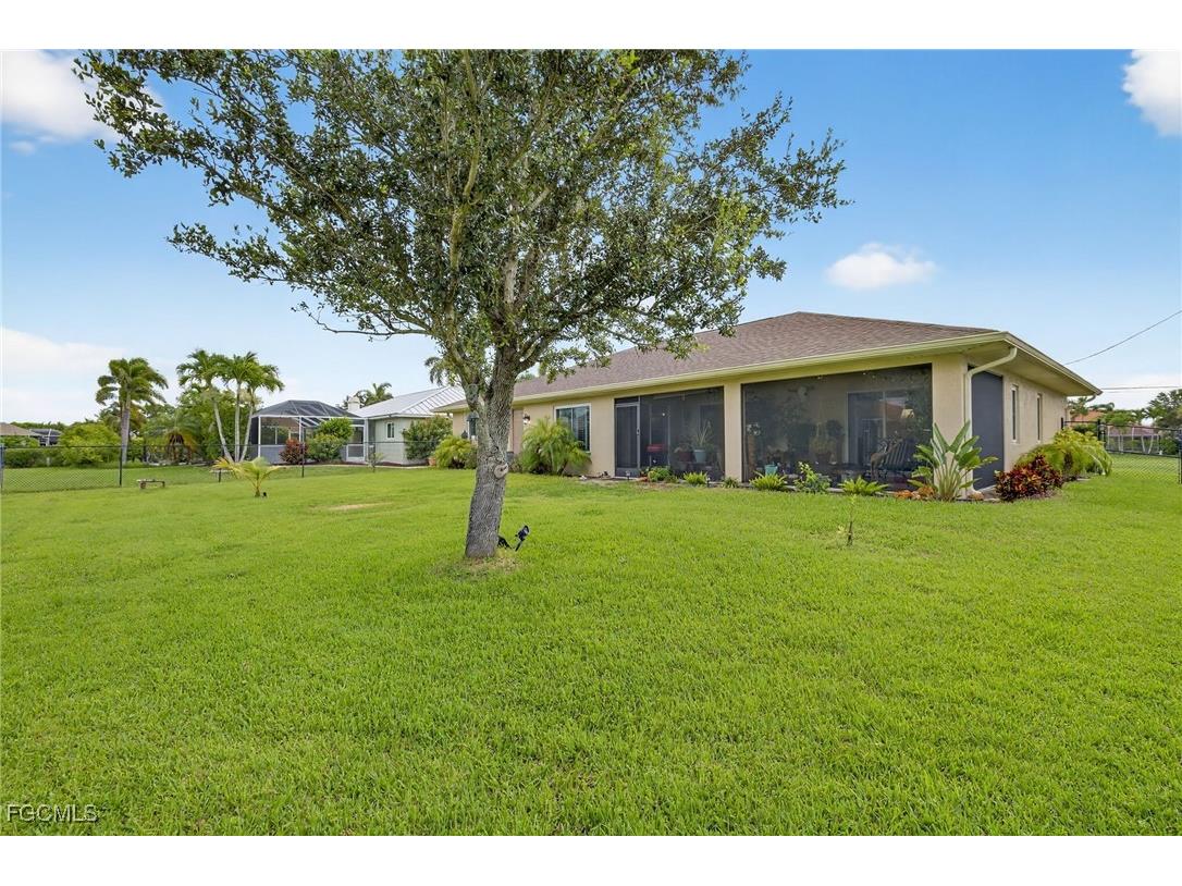 2820 SW 29th Place Cape Coral FL 33914 2025006204 image24