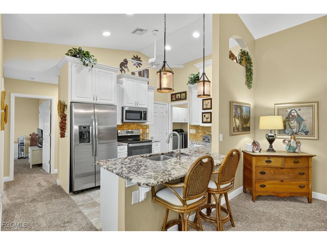 2820 SW 29th Place Cape Coral FL 33914 2025006204 image8