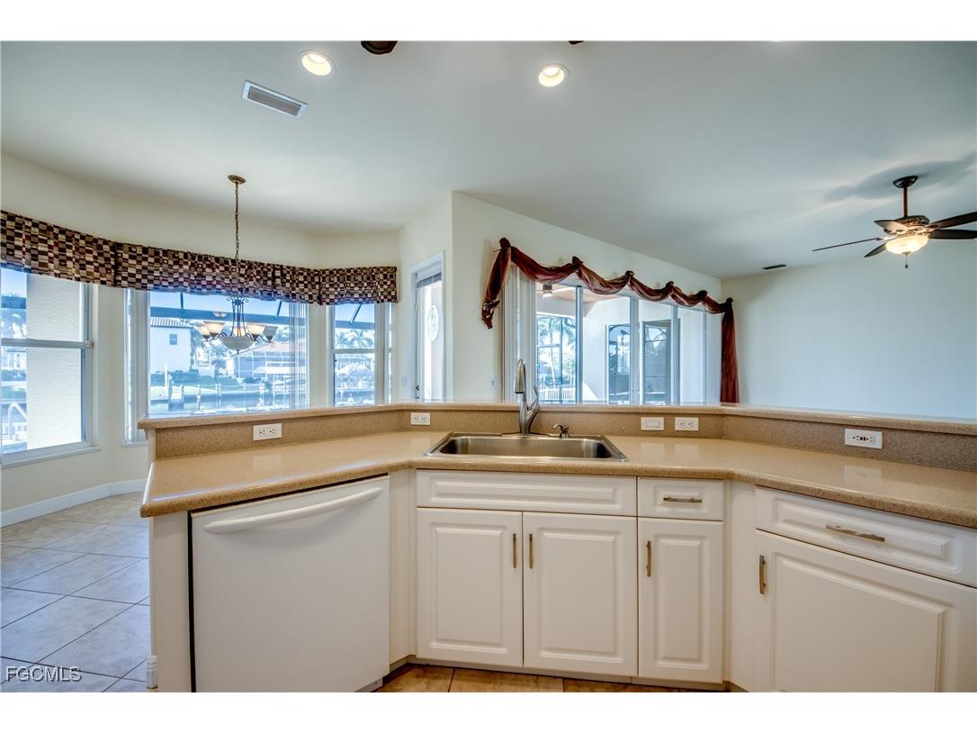 2820 SW 36th Street Cape Coral FL 33914 2025018191 image17