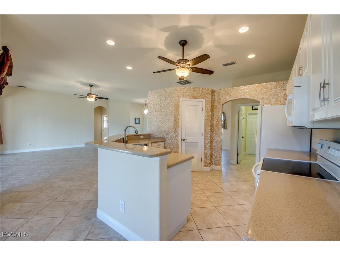 2820 SW 36th Street Cape Coral FL 33914 2025018191 image18