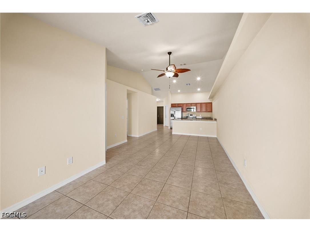 2820 SW 7th Place Cape Coral FL 33914 2026015403 image15