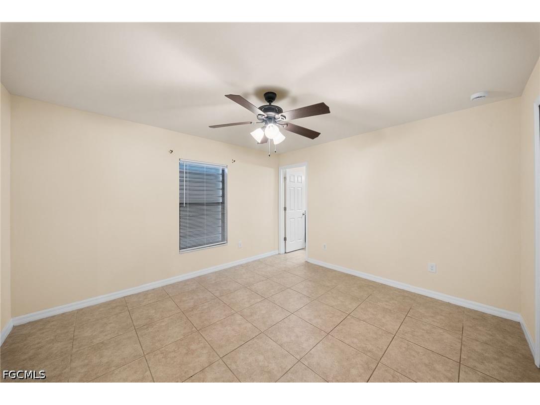 2820 SW 7th Place Cape Coral FL 33914 2026015403 image16
