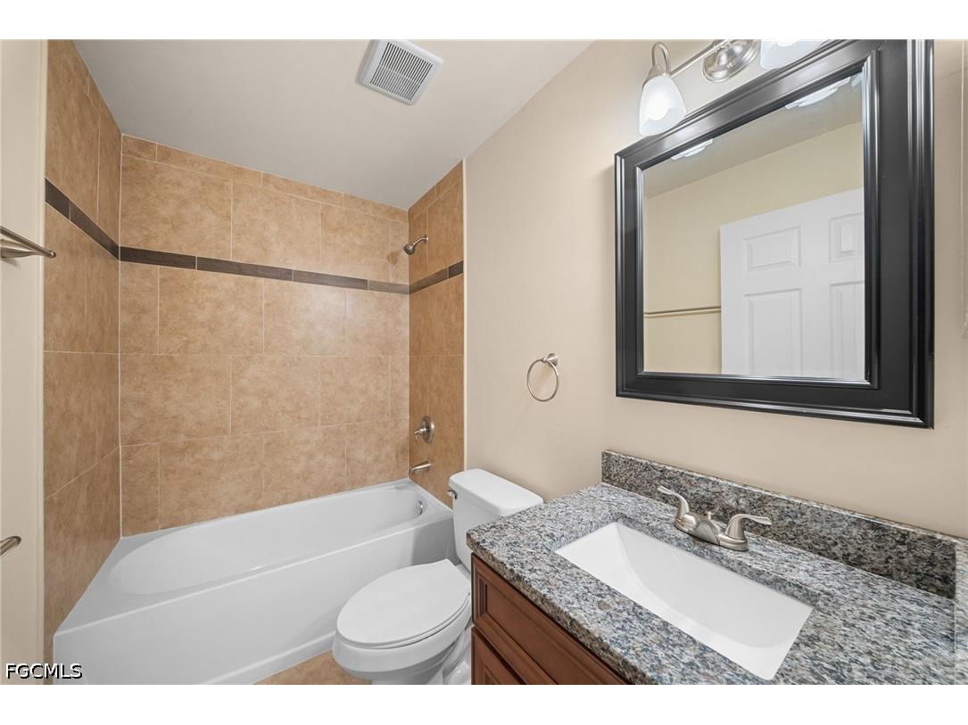 2820 SW 7th Place Cape Coral FL 33914 2026015403 image23