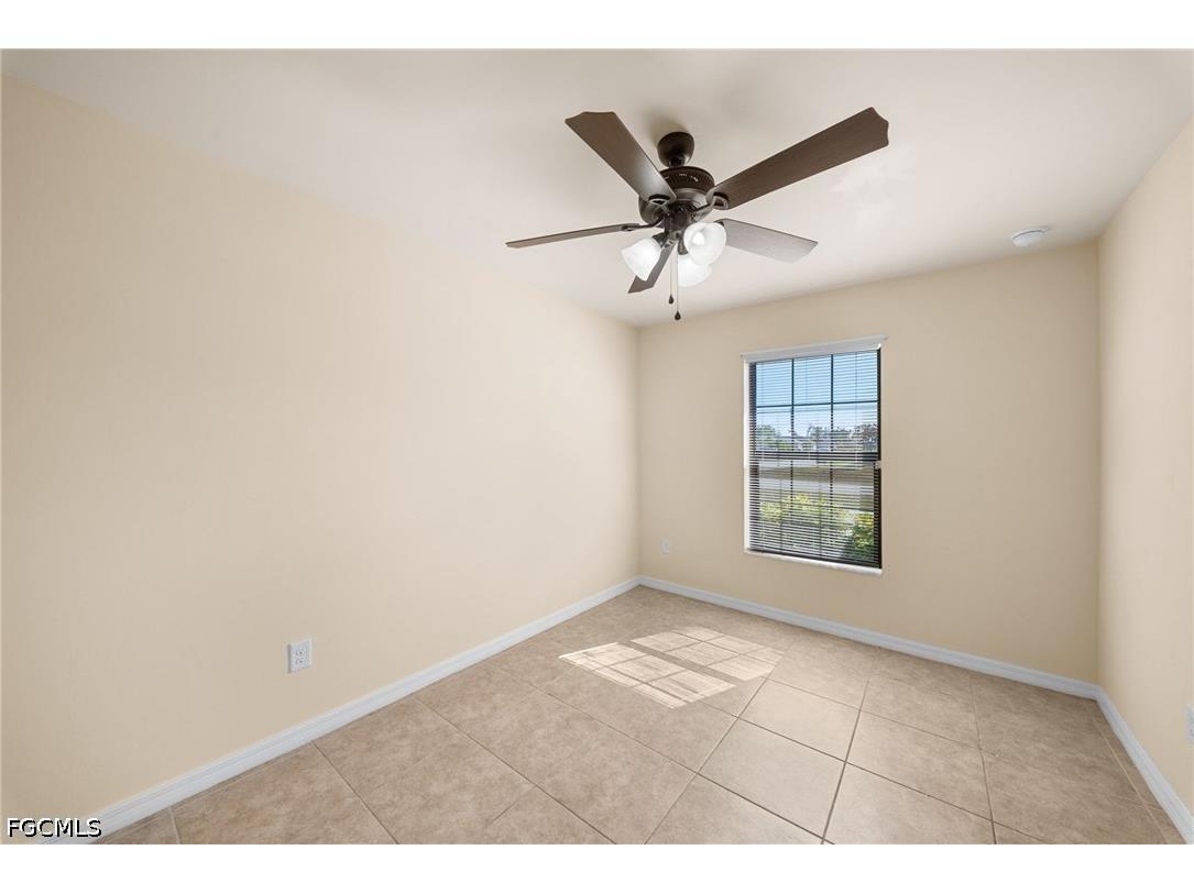 2820 SW 7th Place Cape Coral FL 33914 2026015403 image5