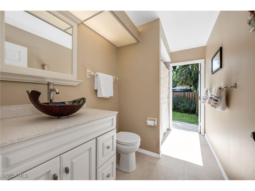 28200 Winthrop Circle Bonita Springs FL 34134 225079825 image16