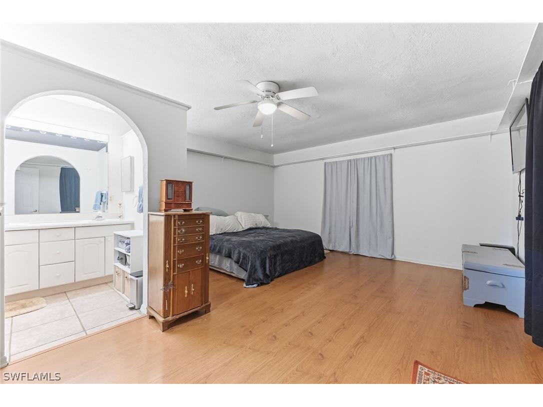 2821 24th Avenue NE Naples FL 34120 226011559 image11