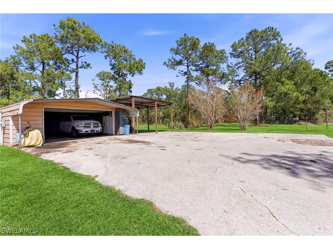 2821 24th Avenue NE Naples FL 34120 226011559 image37