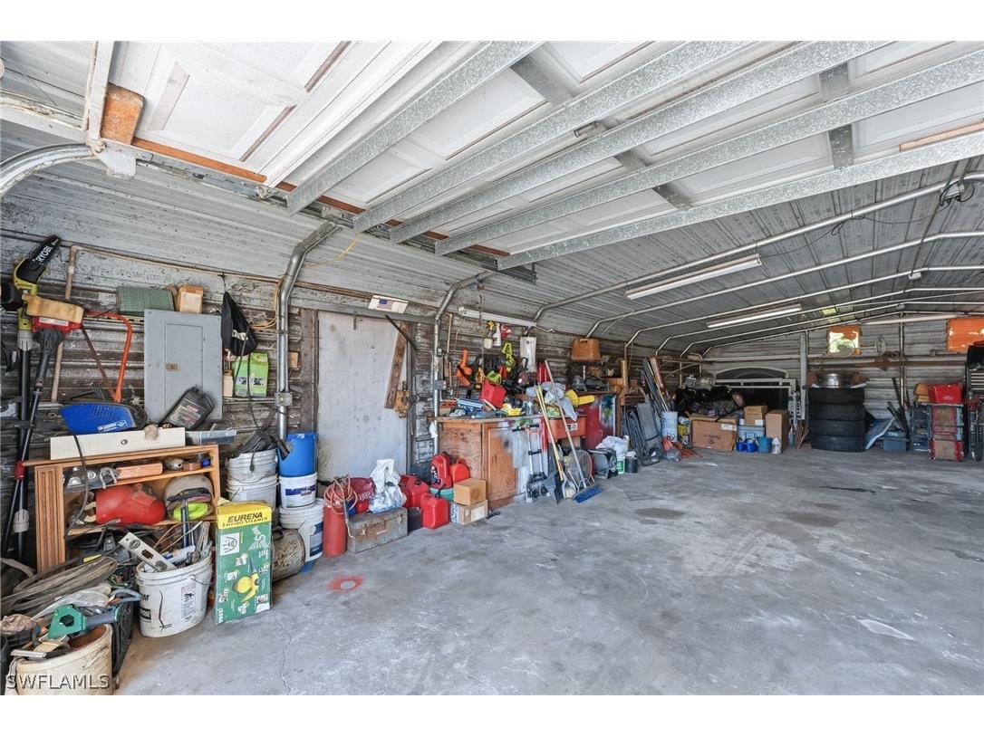 2821 24th Avenue NE Naples FL 34120 226011559 image39