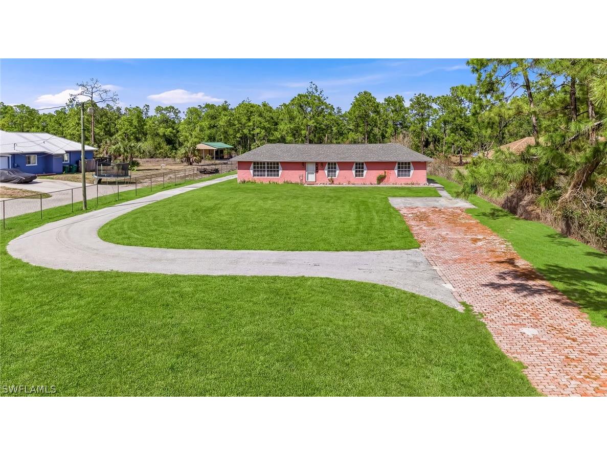 2821 24th Avenue NE Naples FL 34120 226011559 image44