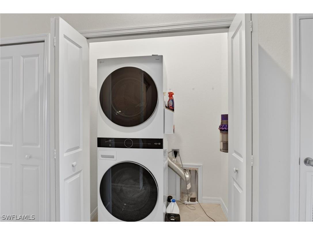 2821 Citrus Street Naples FL 34120 226008287 image21