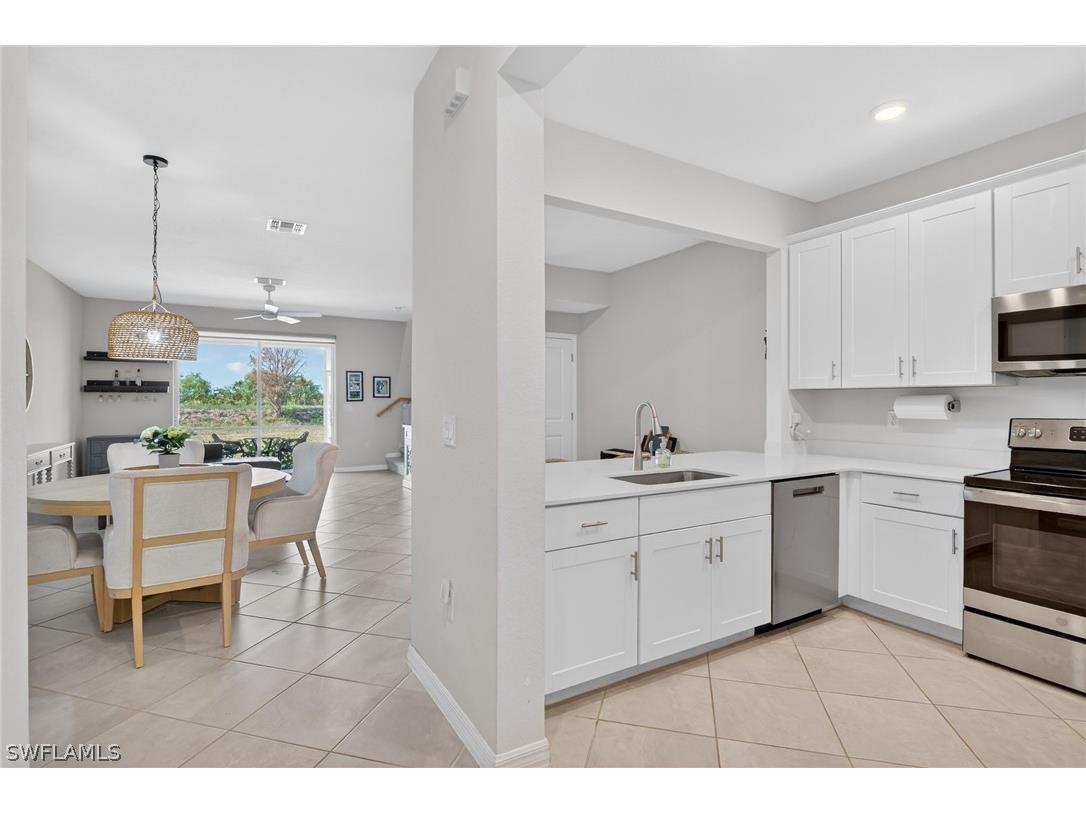 2821 Citrus Street Naples FL 34120 226008287 image8