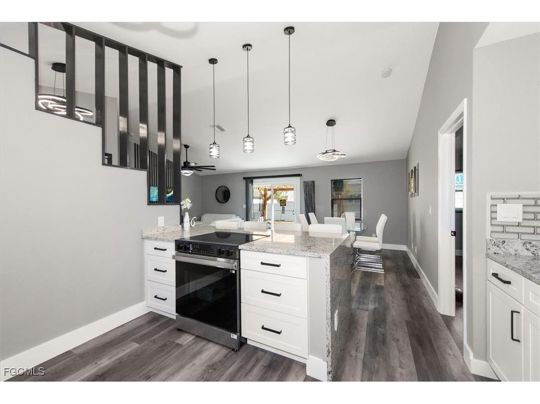 2821 NE 4th Place Cape Coral FL 33909 2025022295 image12