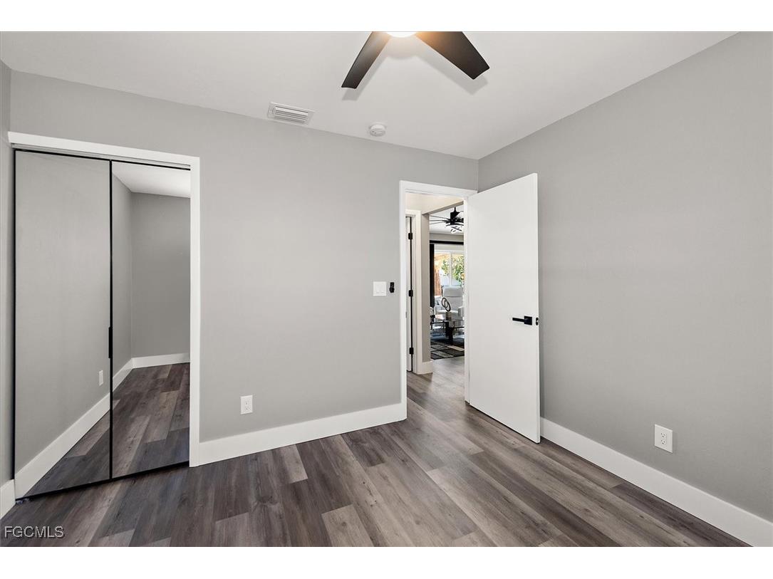 2821 NE 4th Place Cape Coral FL 33909 2025022295 image23