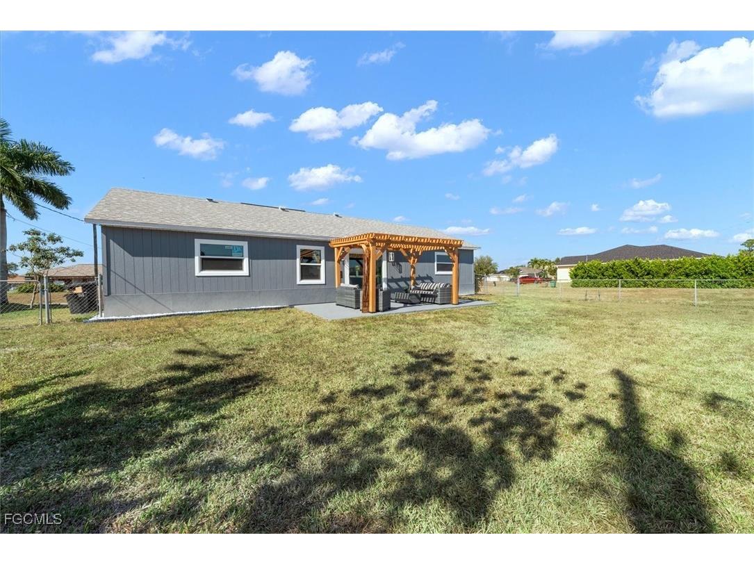 2821 NE 4th Place Cape Coral FL 33909 2025022295 image29