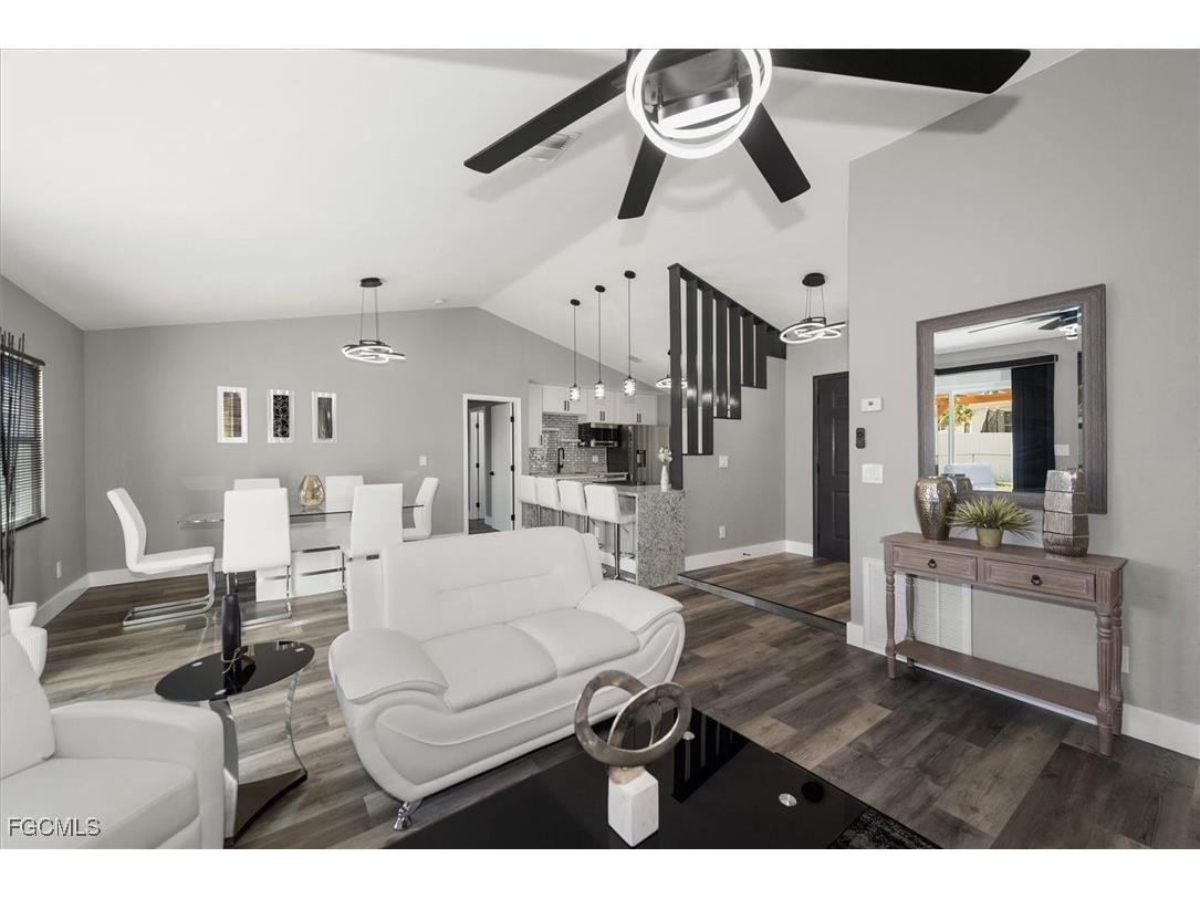 2821 NE 4th Place Cape Coral FL 33909 2025022295 image5