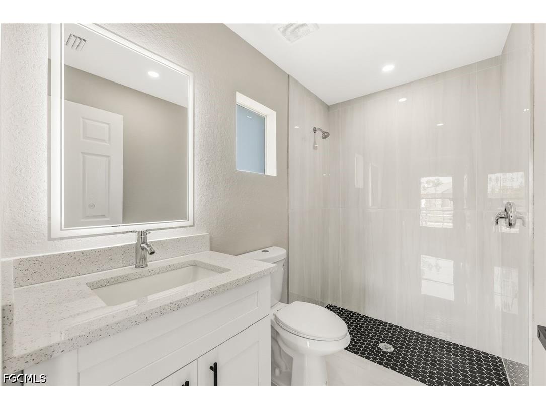 2821 NW 25th Lane Cape Coral FL 33993 2026014949 image18