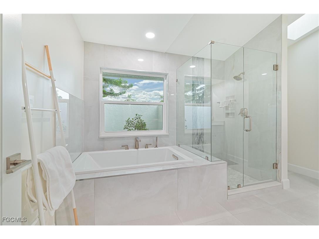 28211 Winthrop Circle Bonita Springs FL 34134 2025016103 image29