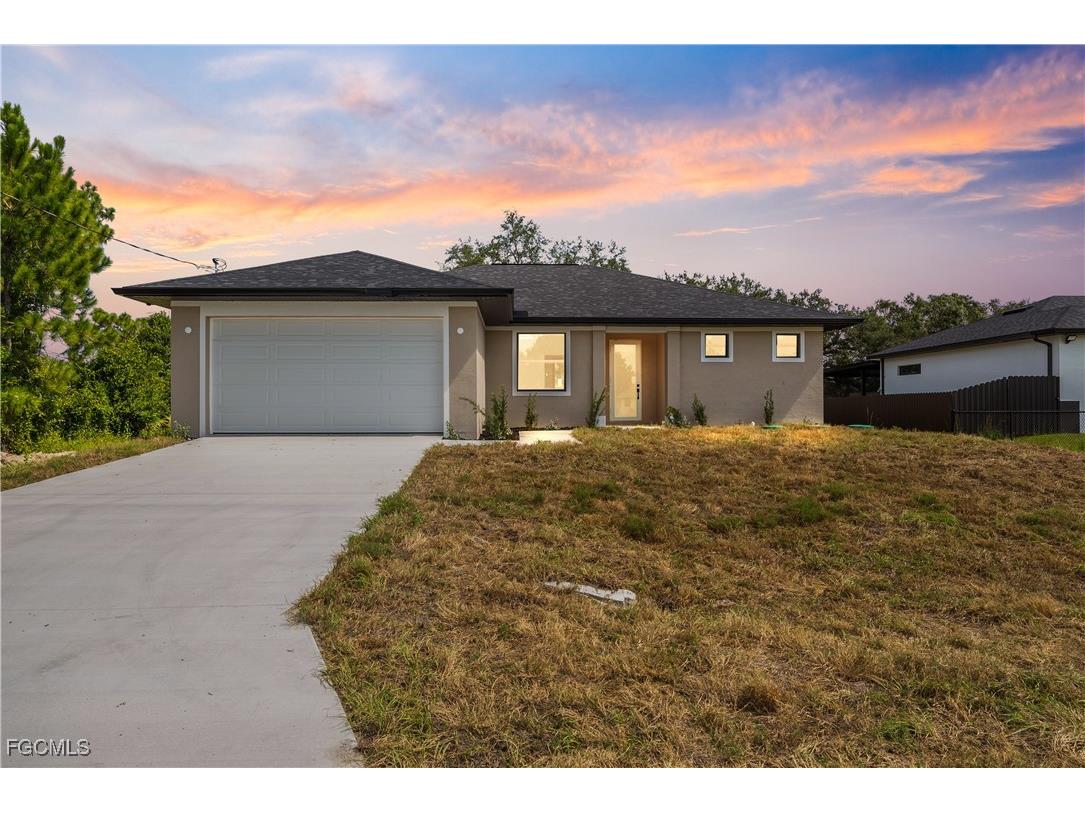 2822 52nd Street W Lehigh Acres FL 33971 2025006733 image1