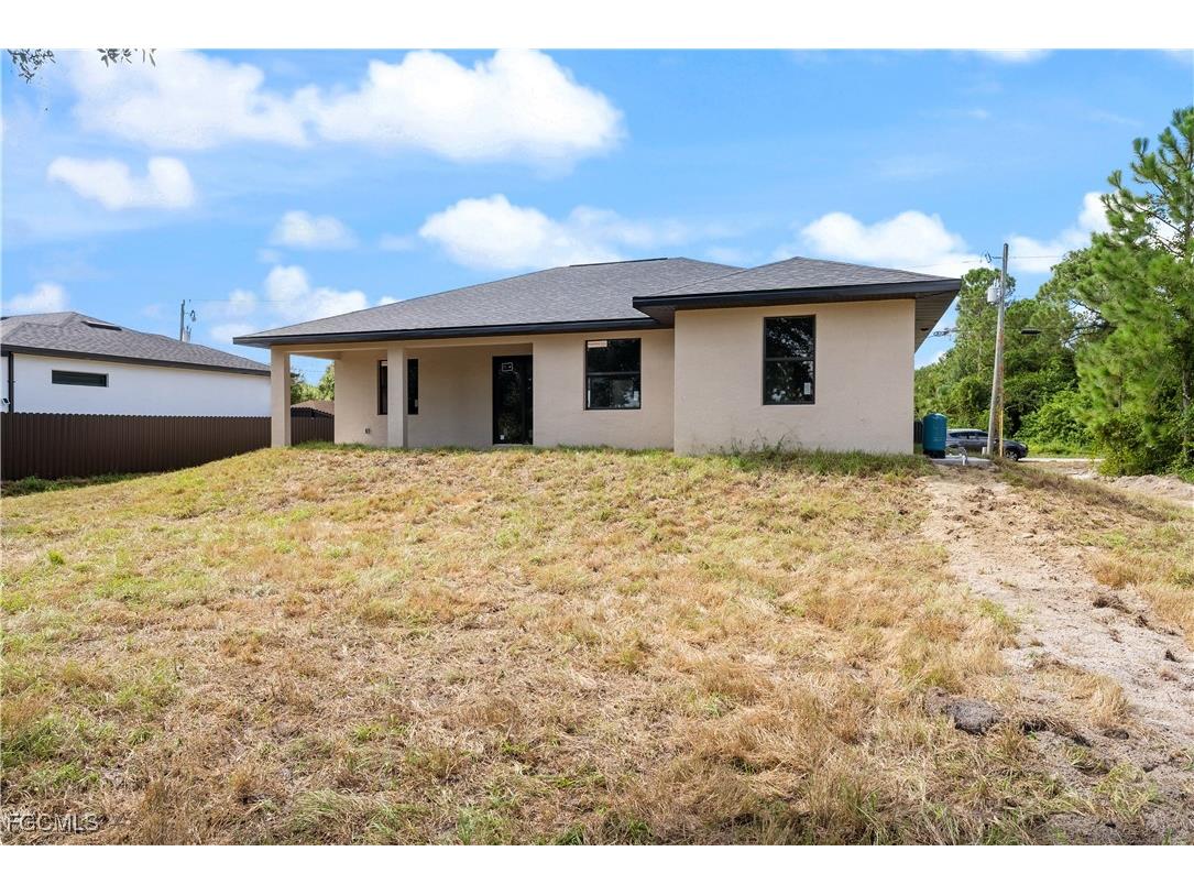 2822 52nd Street W Lehigh Acres FL 33971 2025006733 image30