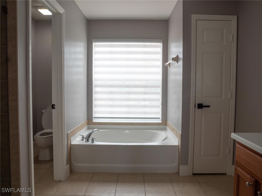 2822 Inlet Cove Lane W Naples FL 34120 225075156 image12