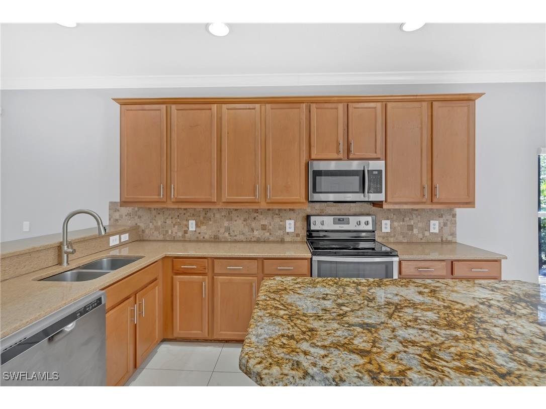 2822 Inlet Cove Lane W Naples FL 34120 226005868 image11