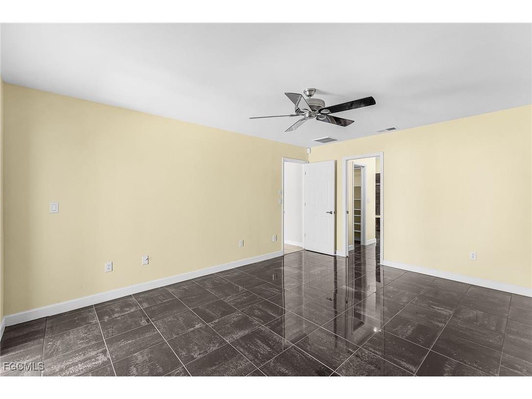 2822 SE 22nd Place Cape Coral FL 33904 2025020930 image23