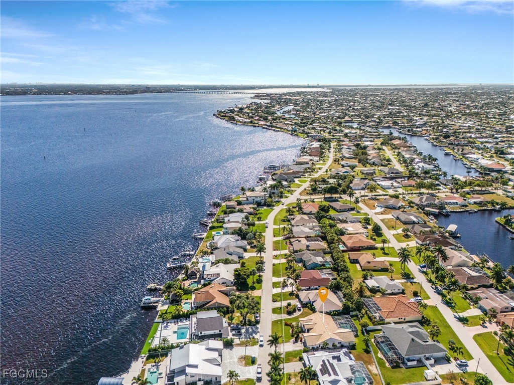 2822 SE 22nd Place Cape Coral FL 33904 2025020930 image37