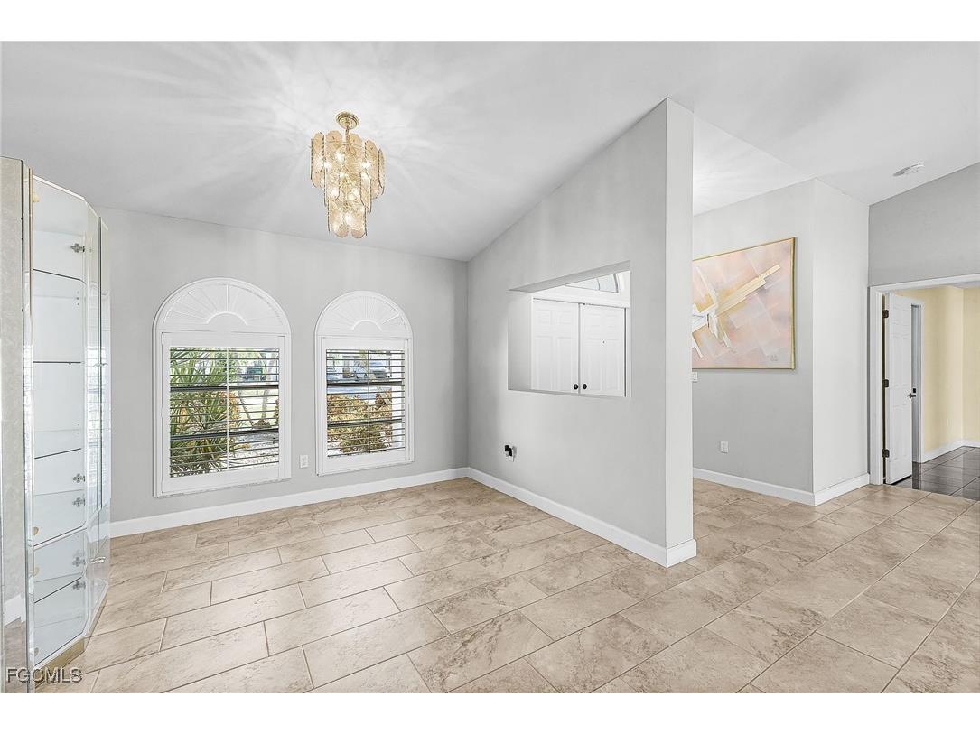 2822 SE 22nd Place Cape Coral FL 33904 2025020930 image7