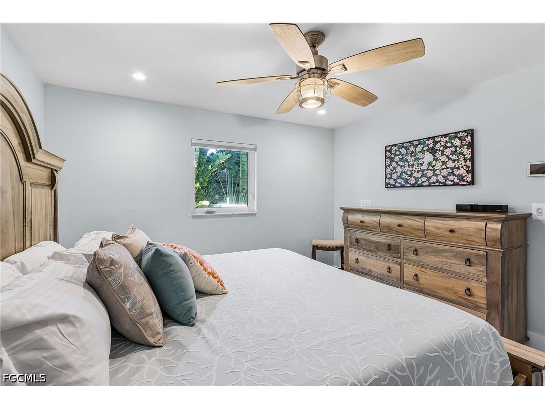 2823 8th Avenue Saint James City FL 33956 2026026014 image25