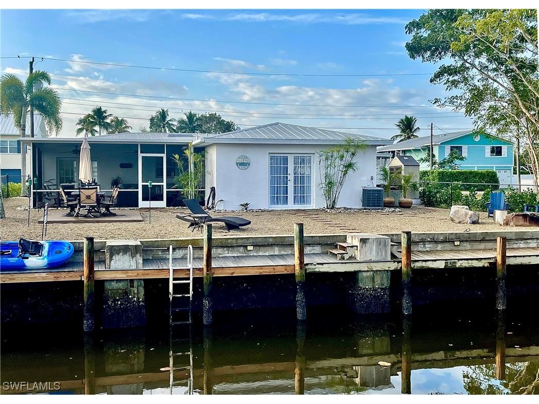 2823 Gulfview Drive Naples FL 34112 224018231 image1