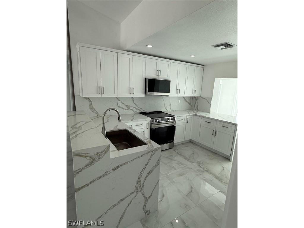 2823 Janet Street Matlacha FL 33993 226011491 image9