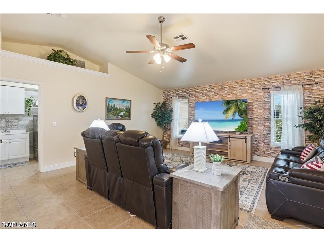 2823 NW Juanita Place Cape Coral FL 33993 226018892 image20