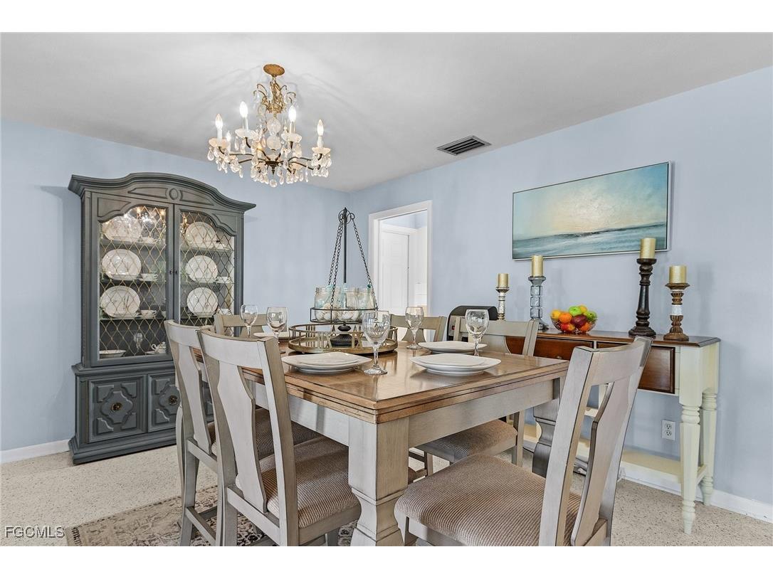 2823 SE 18th Avenue Cape Coral FL 33904 2025012342 image13